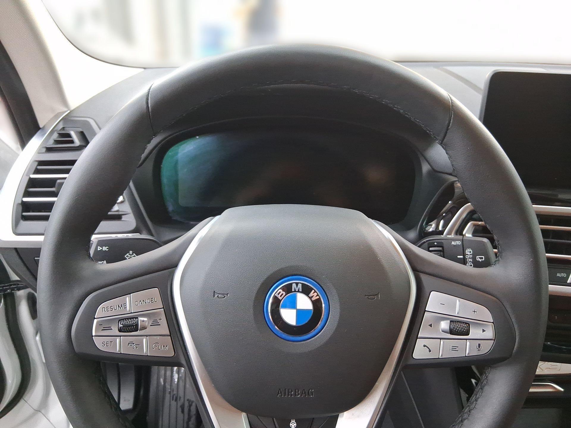 BMW X3 – Bild 10