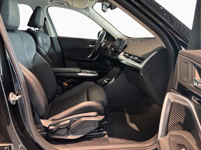 BMW iX1 – Bild 11