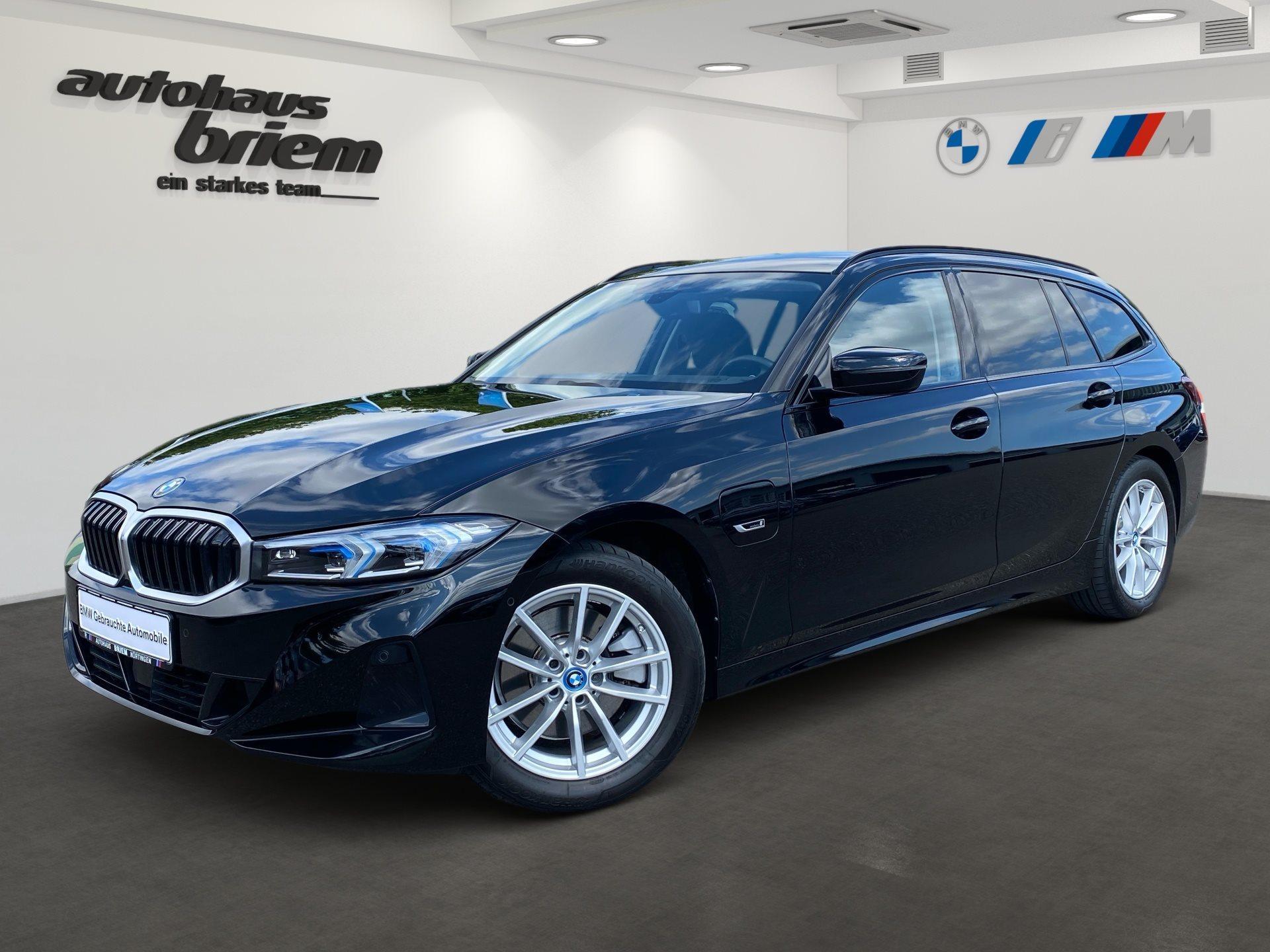 BMW 330e 2023