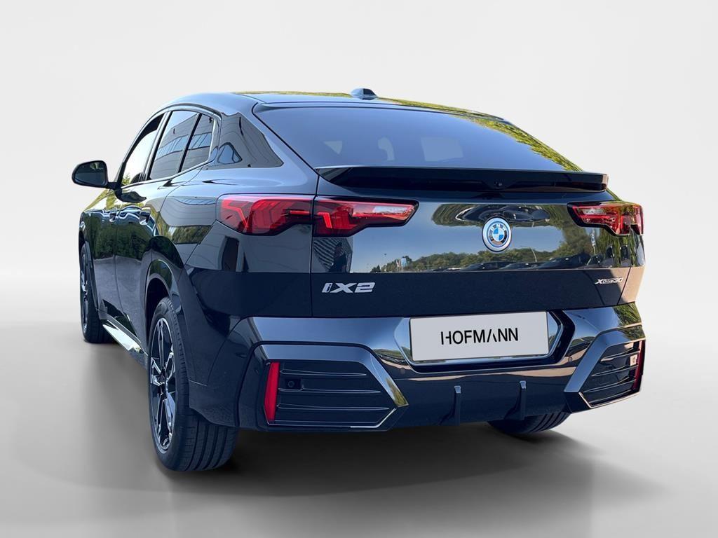 BMW iX2 – Bild 2