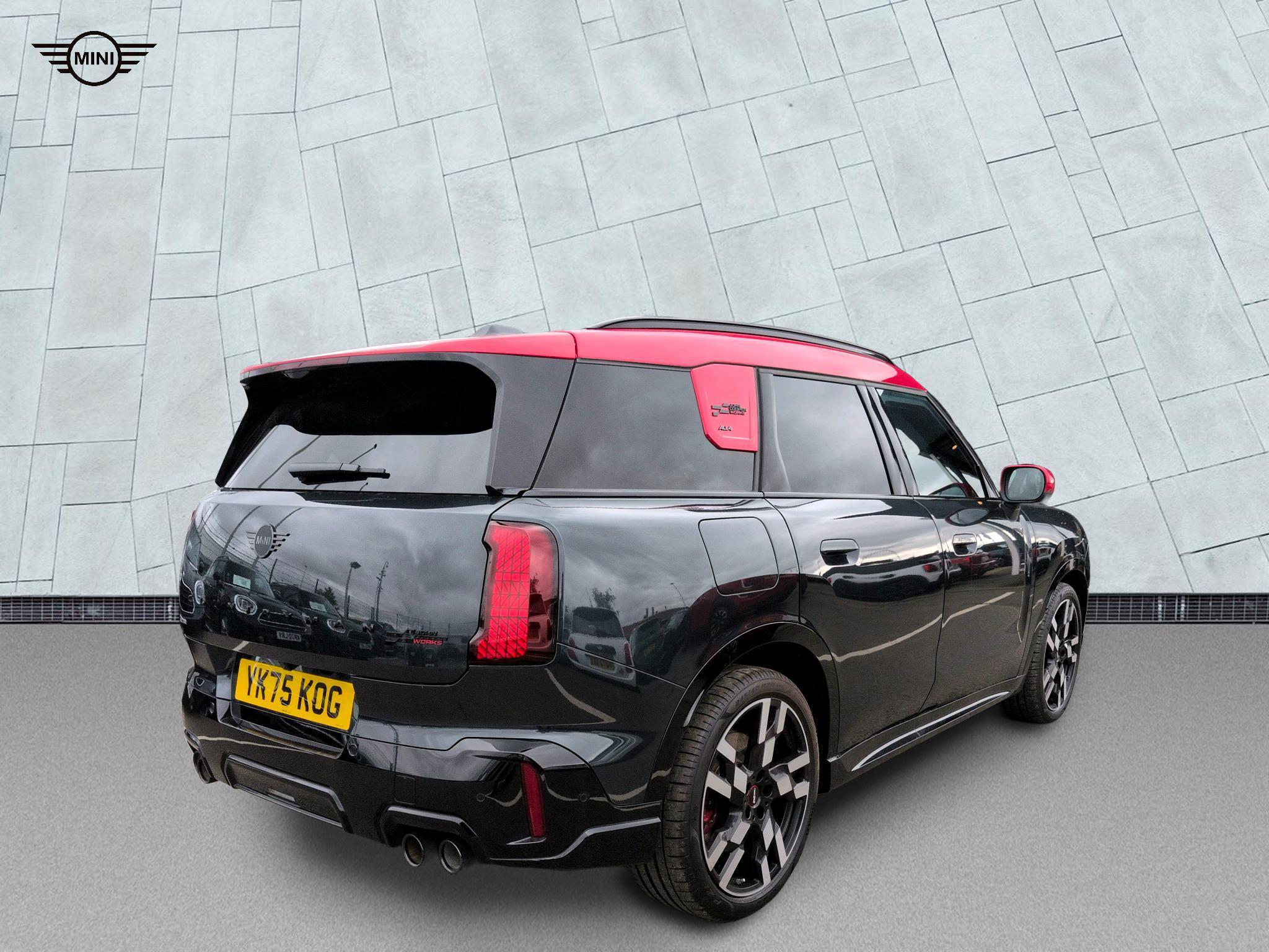 MINI John Cooper Works Countryman ALL4