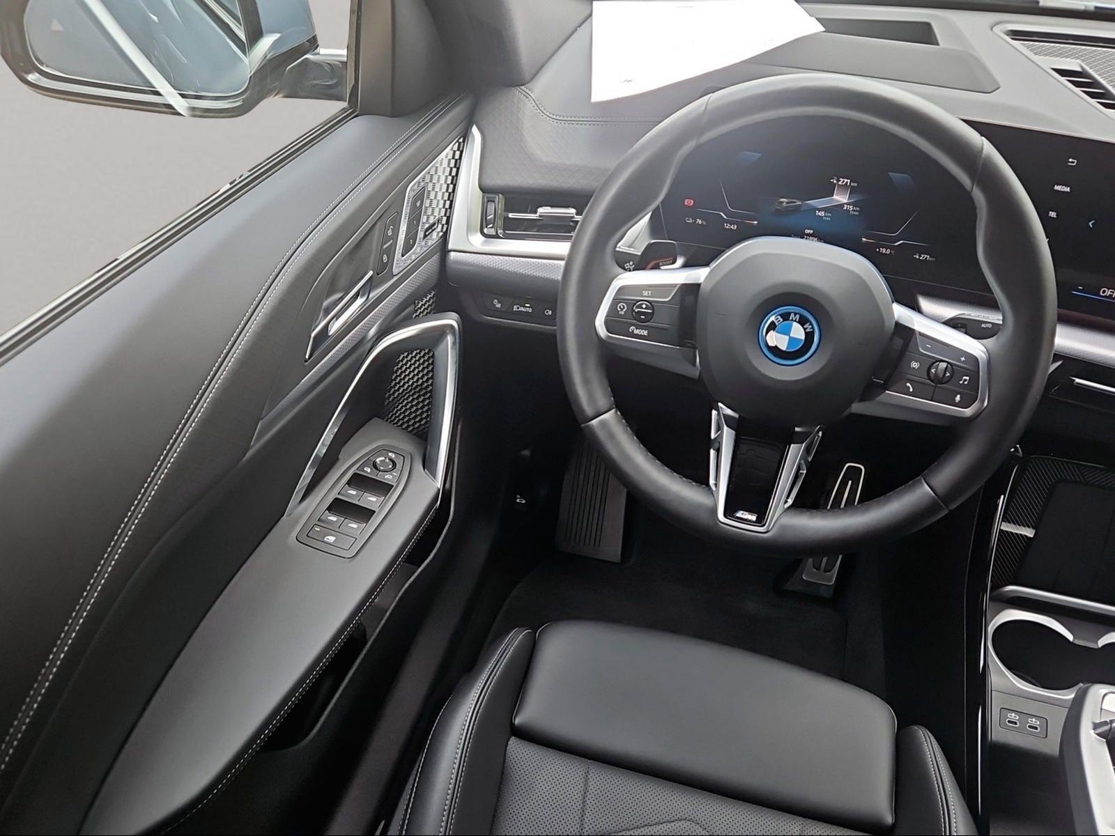 BMW iX2 – Bild 14