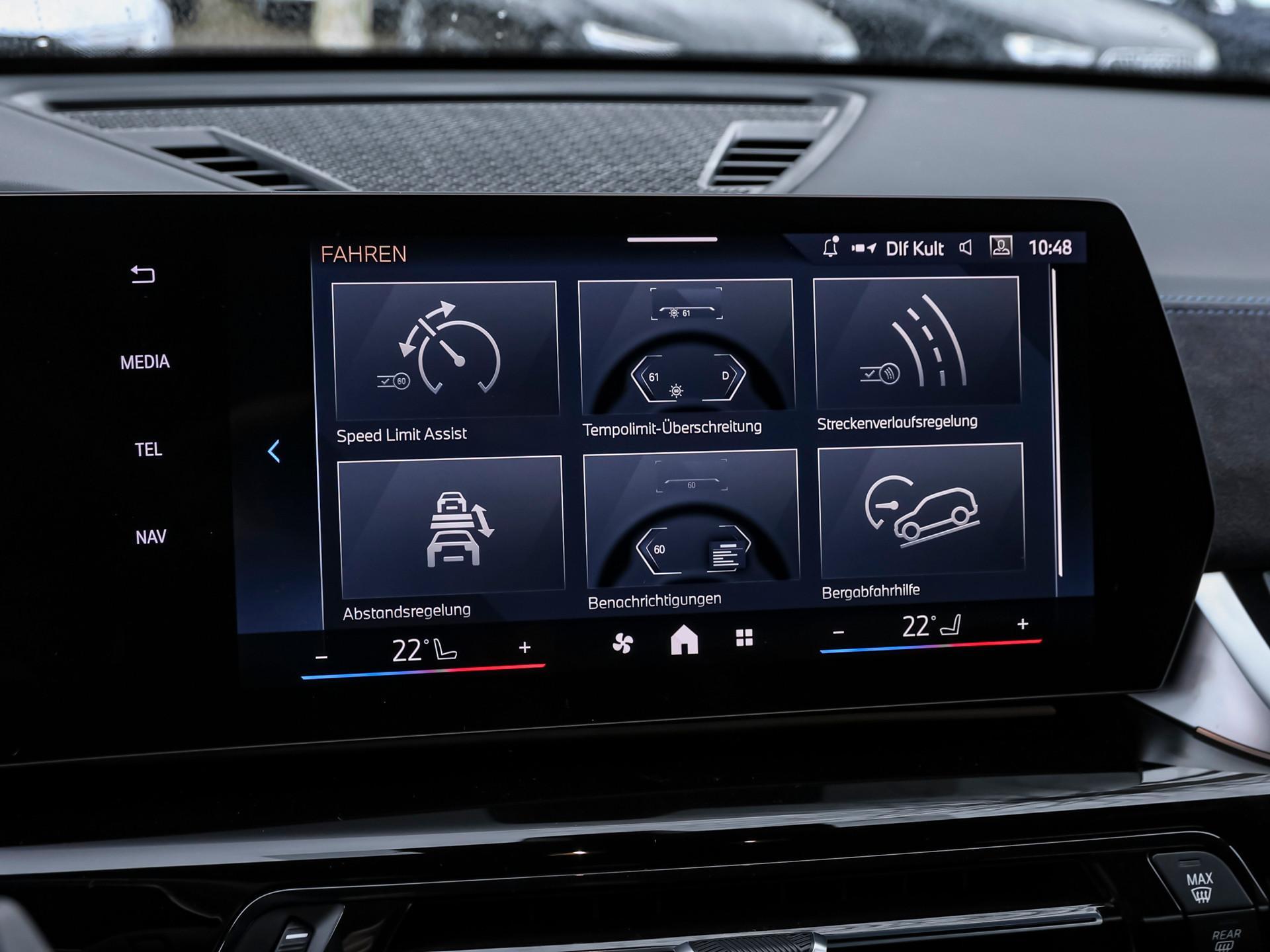BMW iX2 – Bild 30