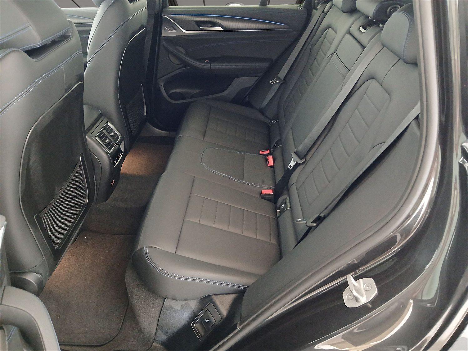 BMW iX3 – Bild 8