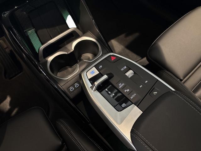 BMW iX1 – Bild 8