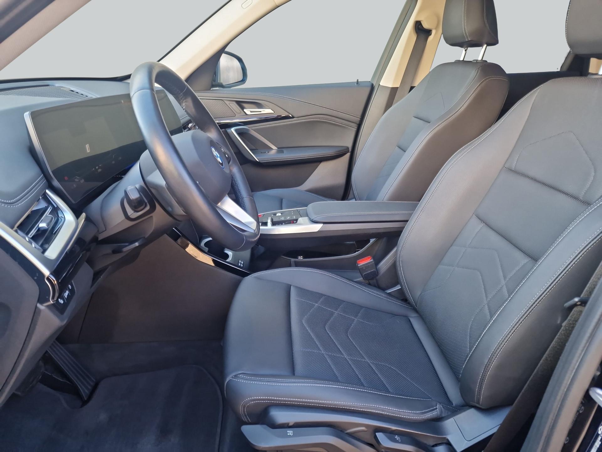 BMW iX1 – Bild 15