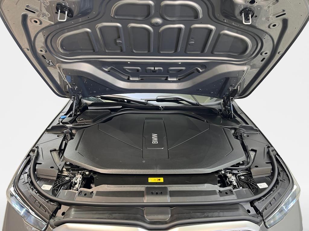 BMW i5 – Bild 9