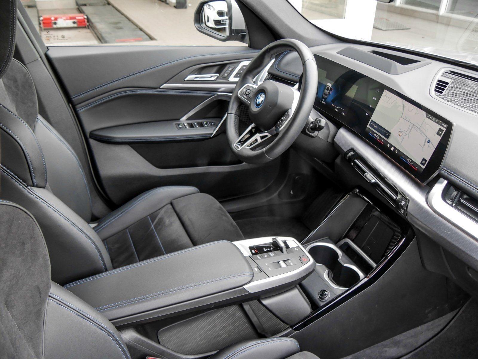 BMW iX1 – Bild 3