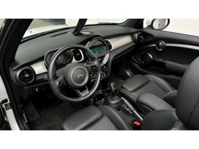 MINI Cabrio
