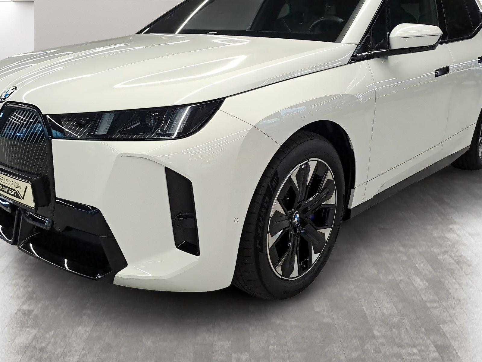 BMW iX – Bild 13