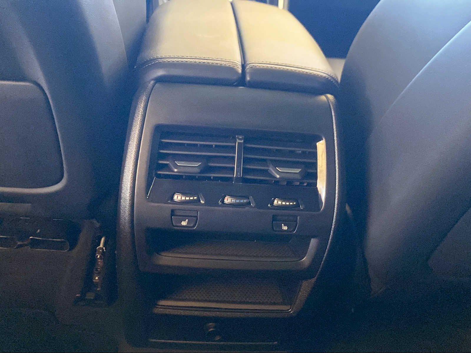 BMW X6 – Bild 24
