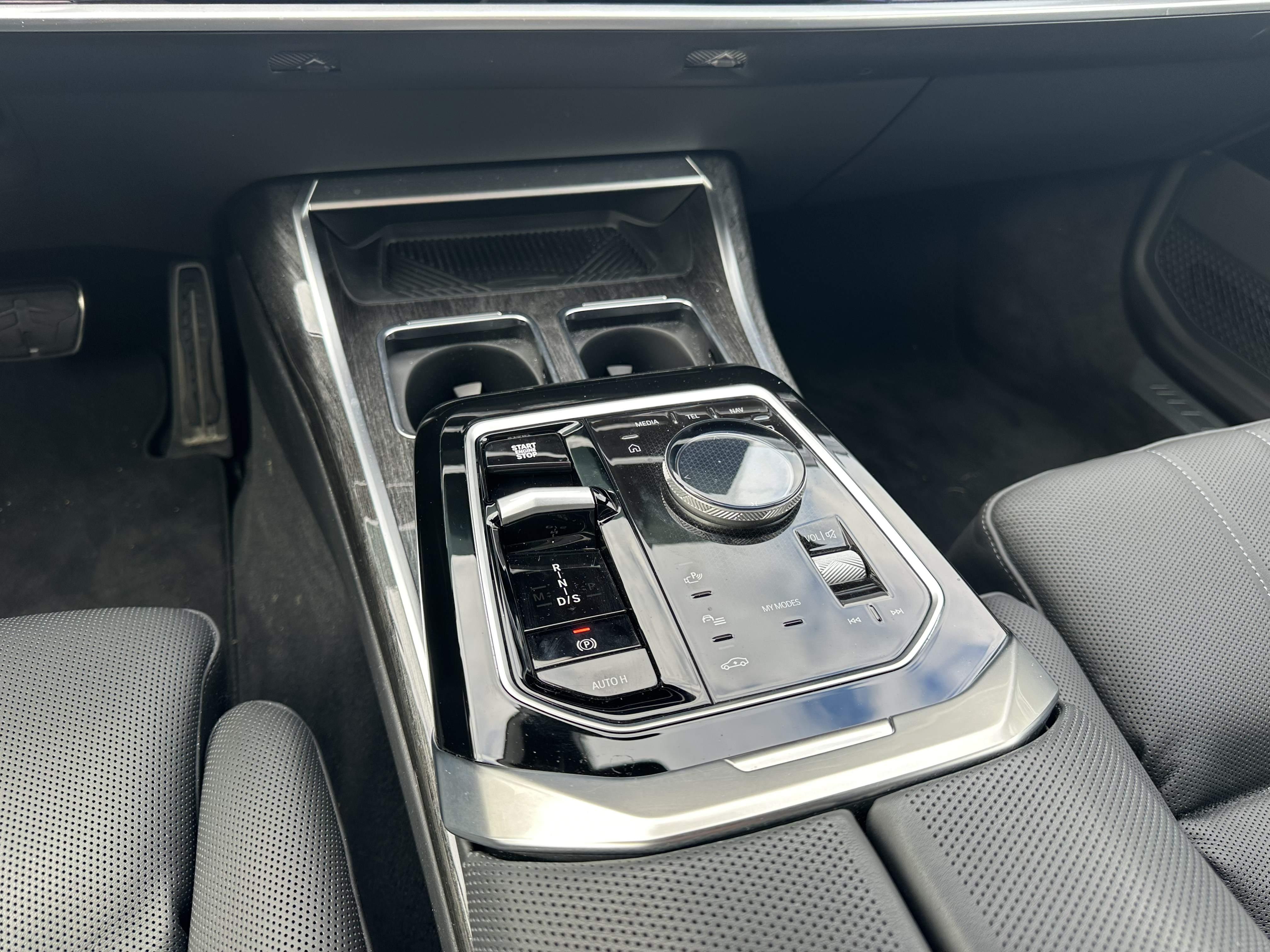 BMW 7er – Bild 27