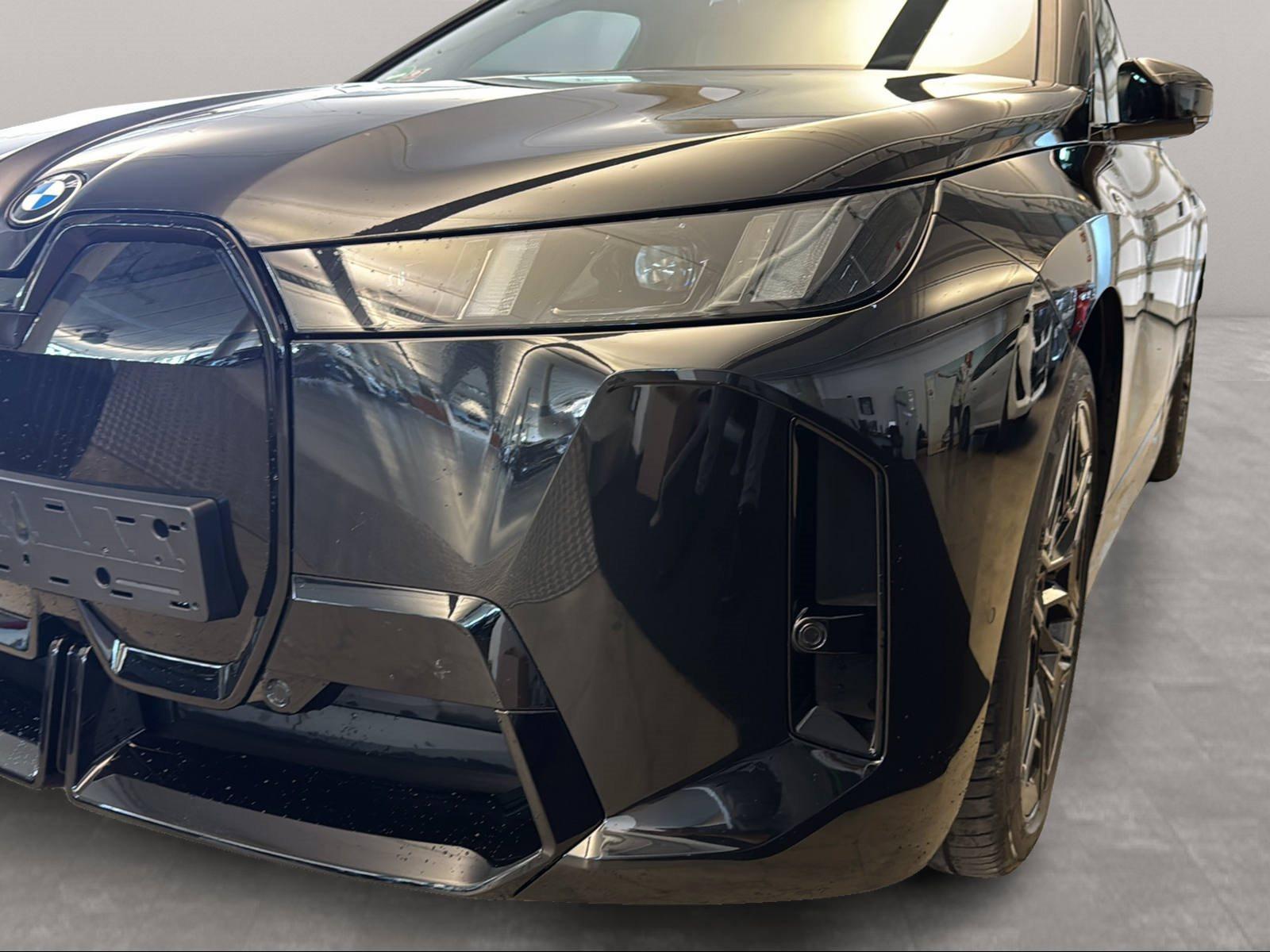 BMW iX – Bild 8