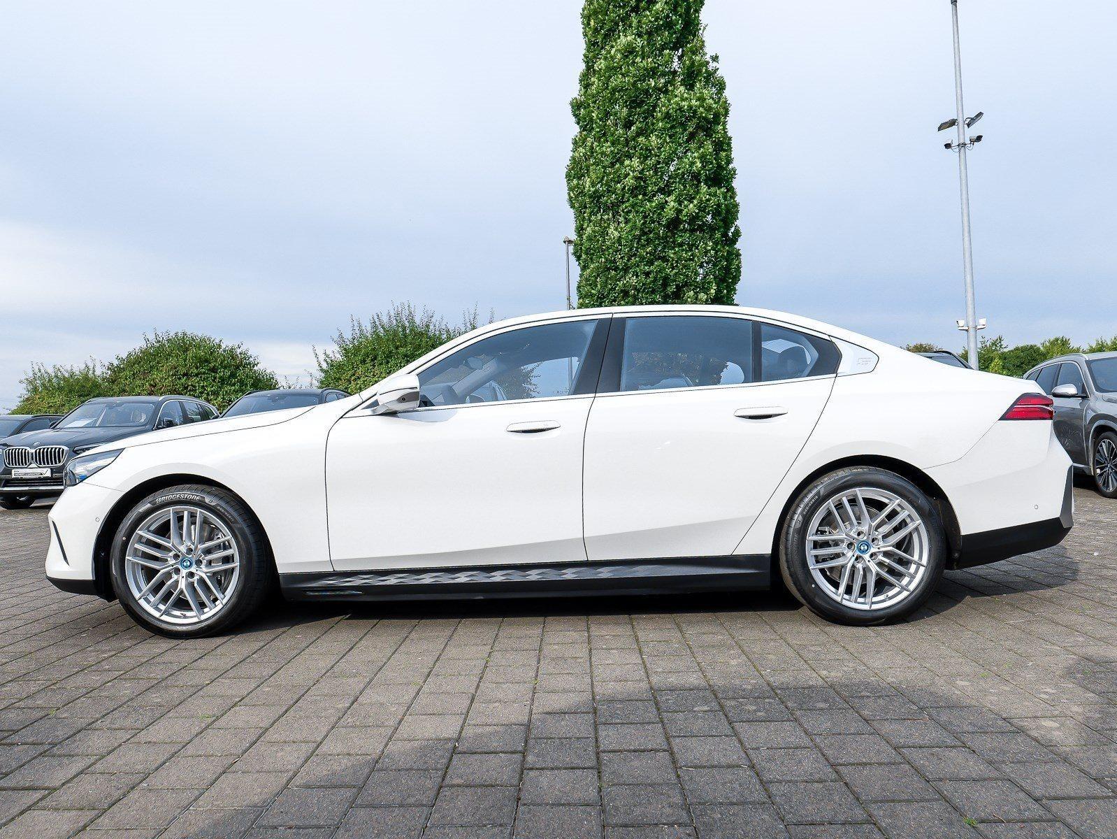 BMW i5 – Bild 9