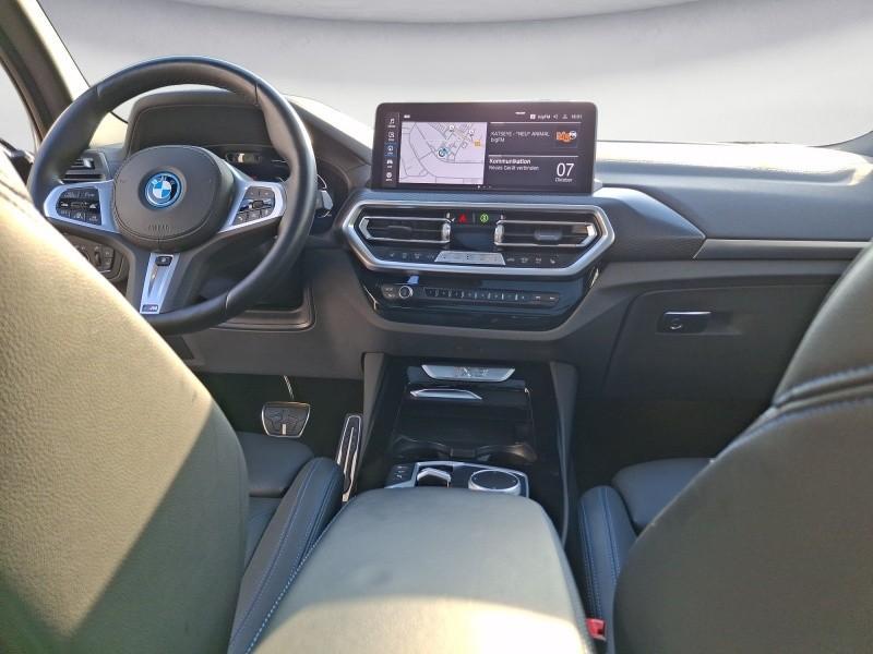 BMW iX3 – Bild 10