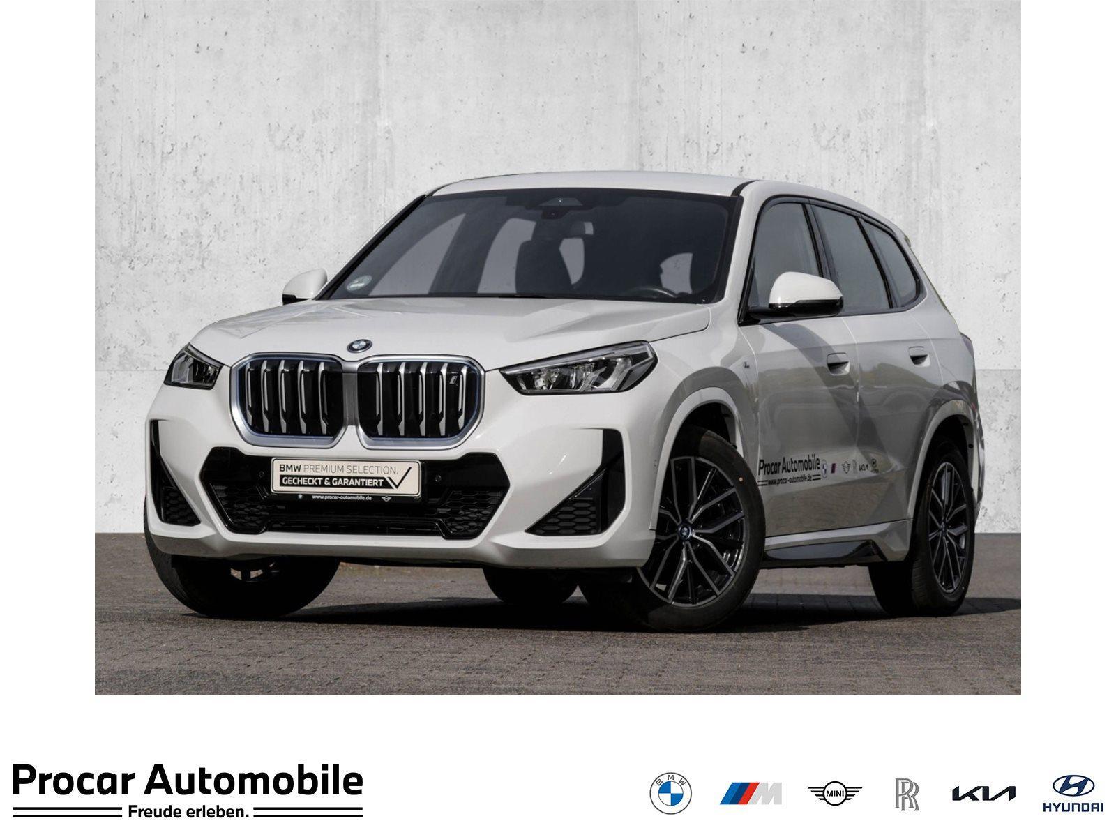 BMW iX1