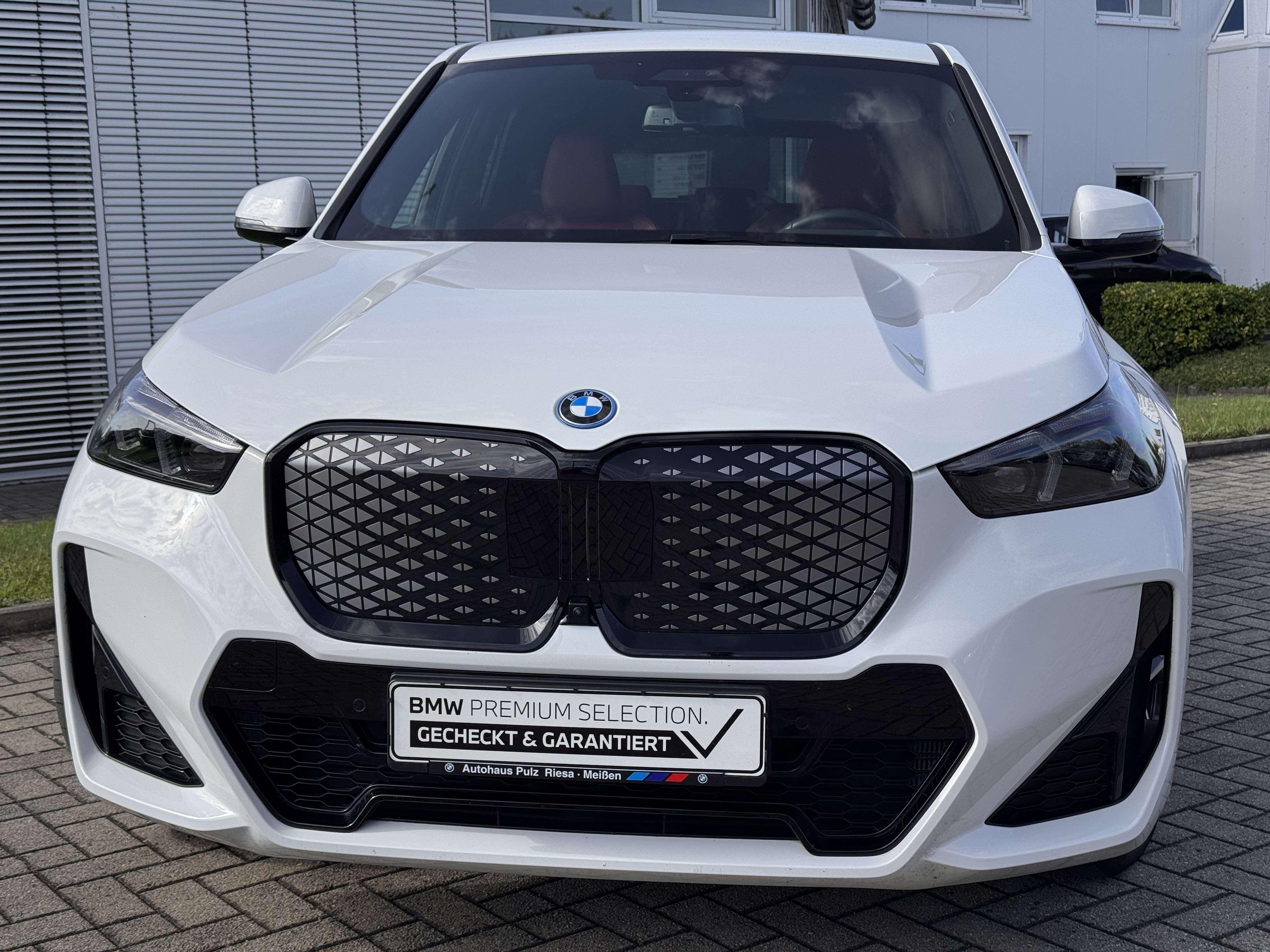 BMW iX1 – Bild 6