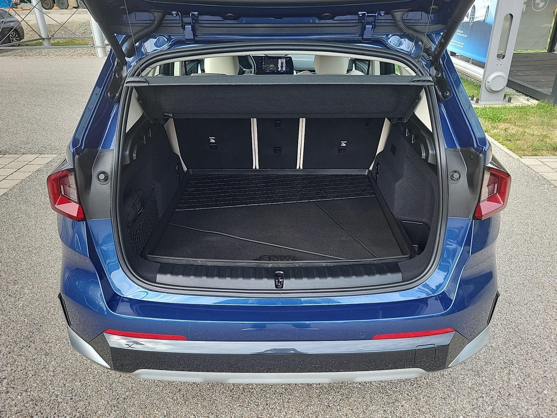 BMW iX1 – Bild 10
