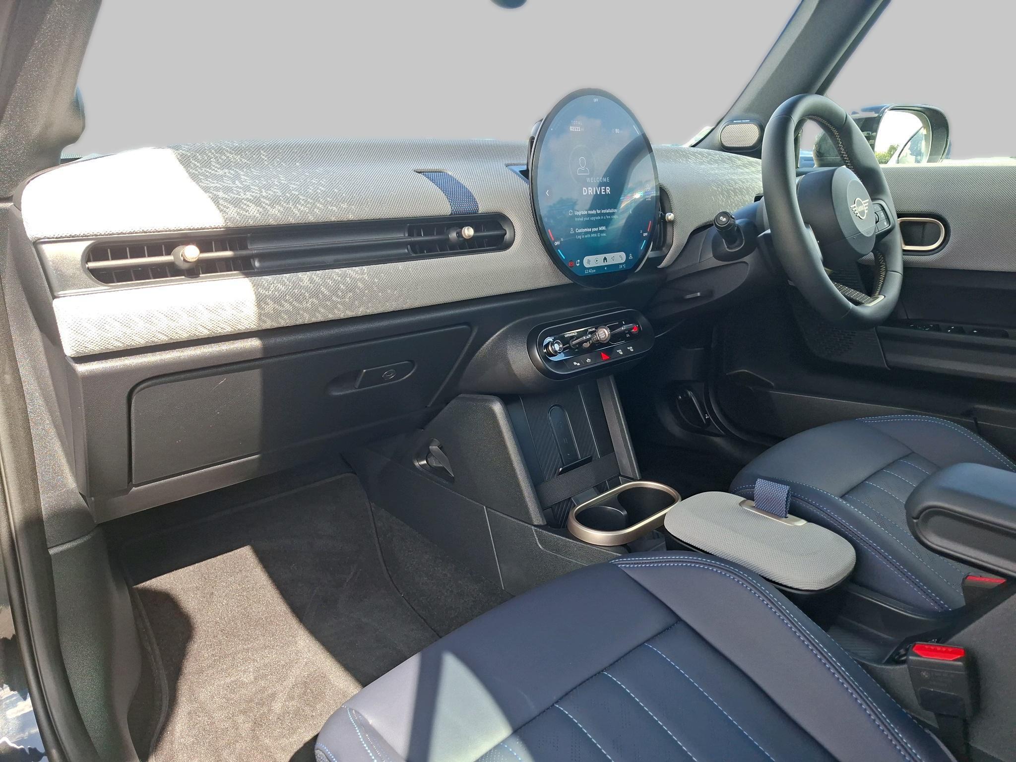 MINI Cooper Convertible S Interior
