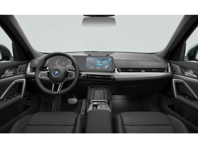 BMW iX1 – Bild 10