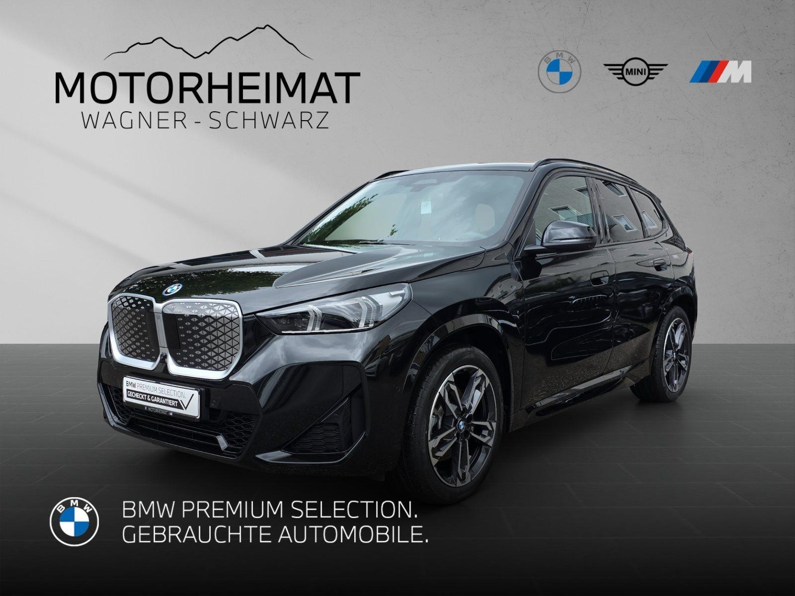 BMW iX1