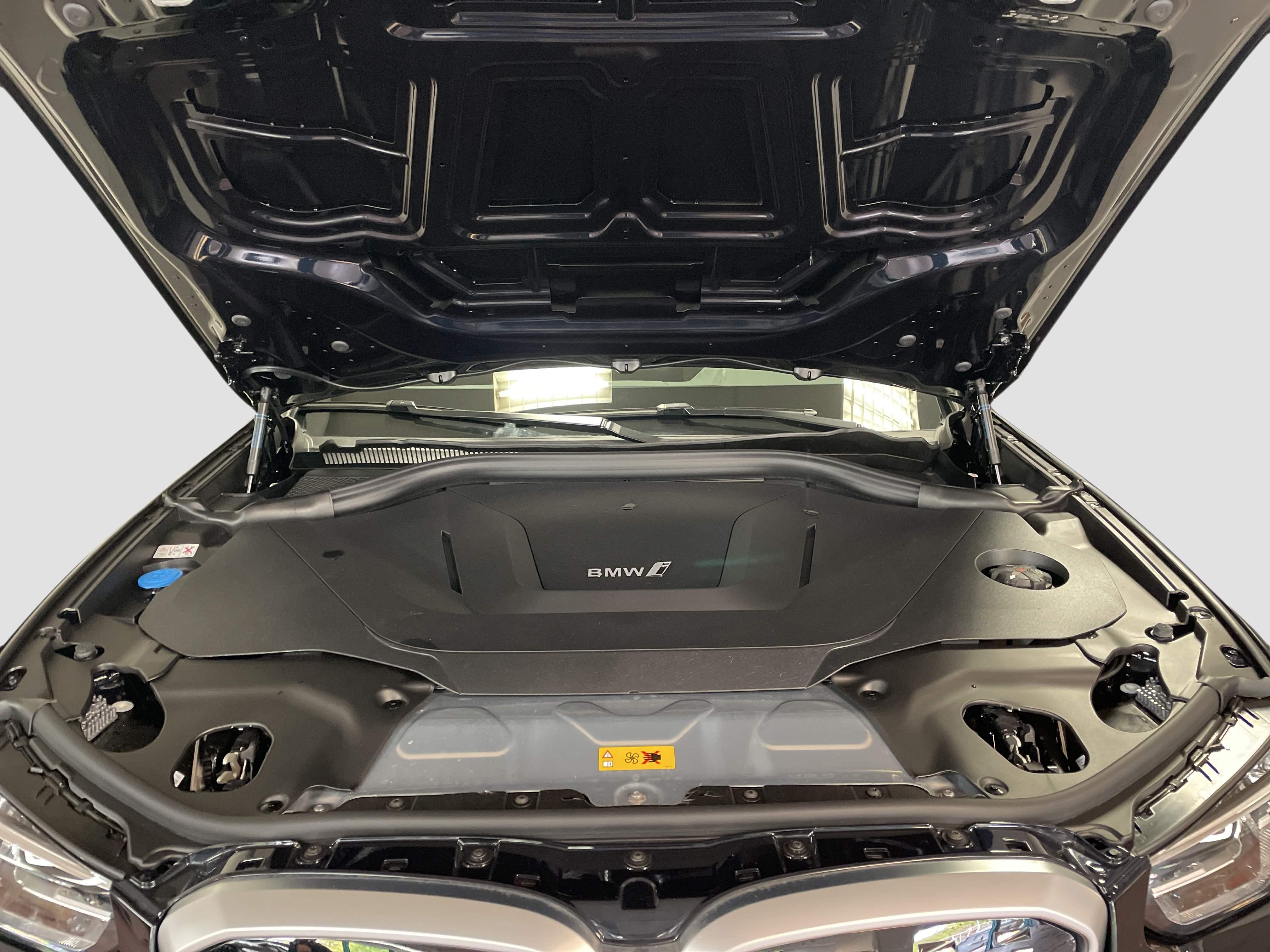 BMW iX3 – Bild 14