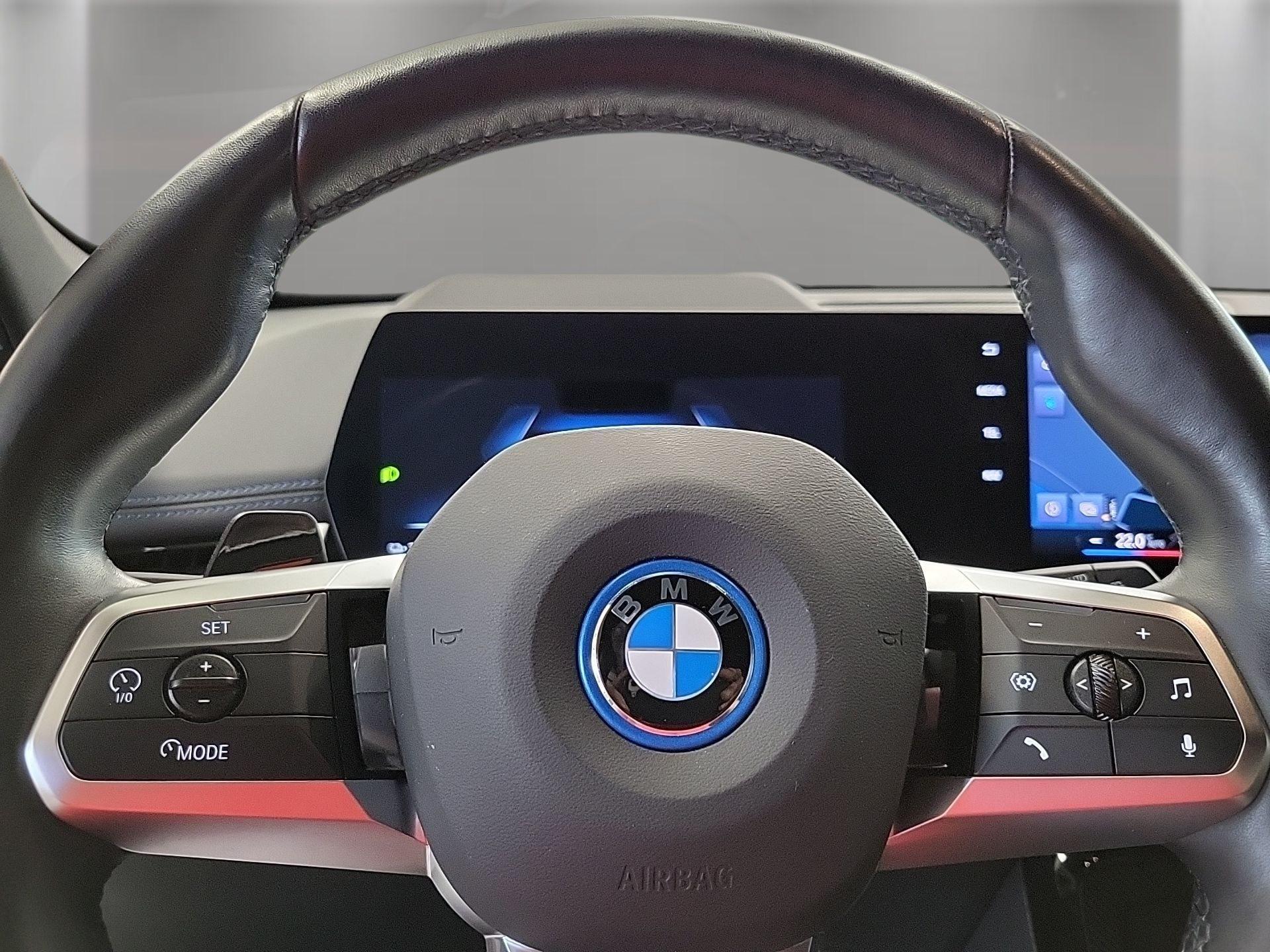 BMW iX1 – Bild 10