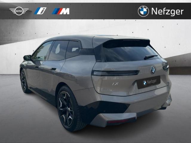 BMW iX – Bild 22