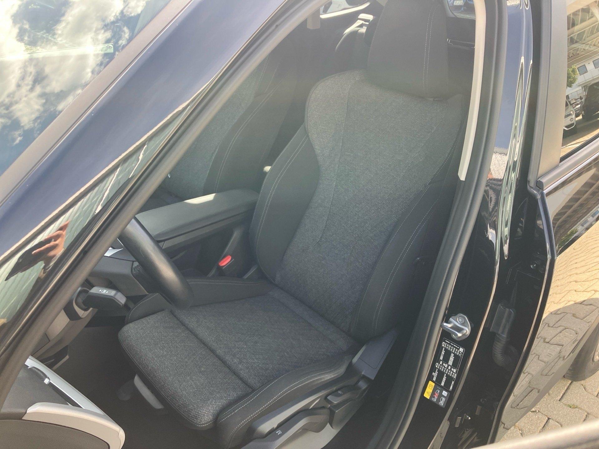 BMW iX1 – Bild 8