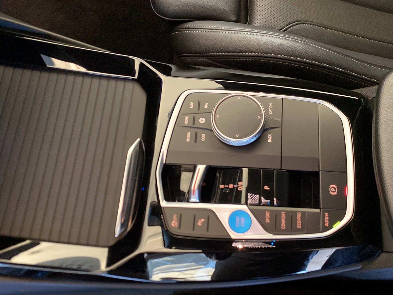 BMW iX3 – Bild 14