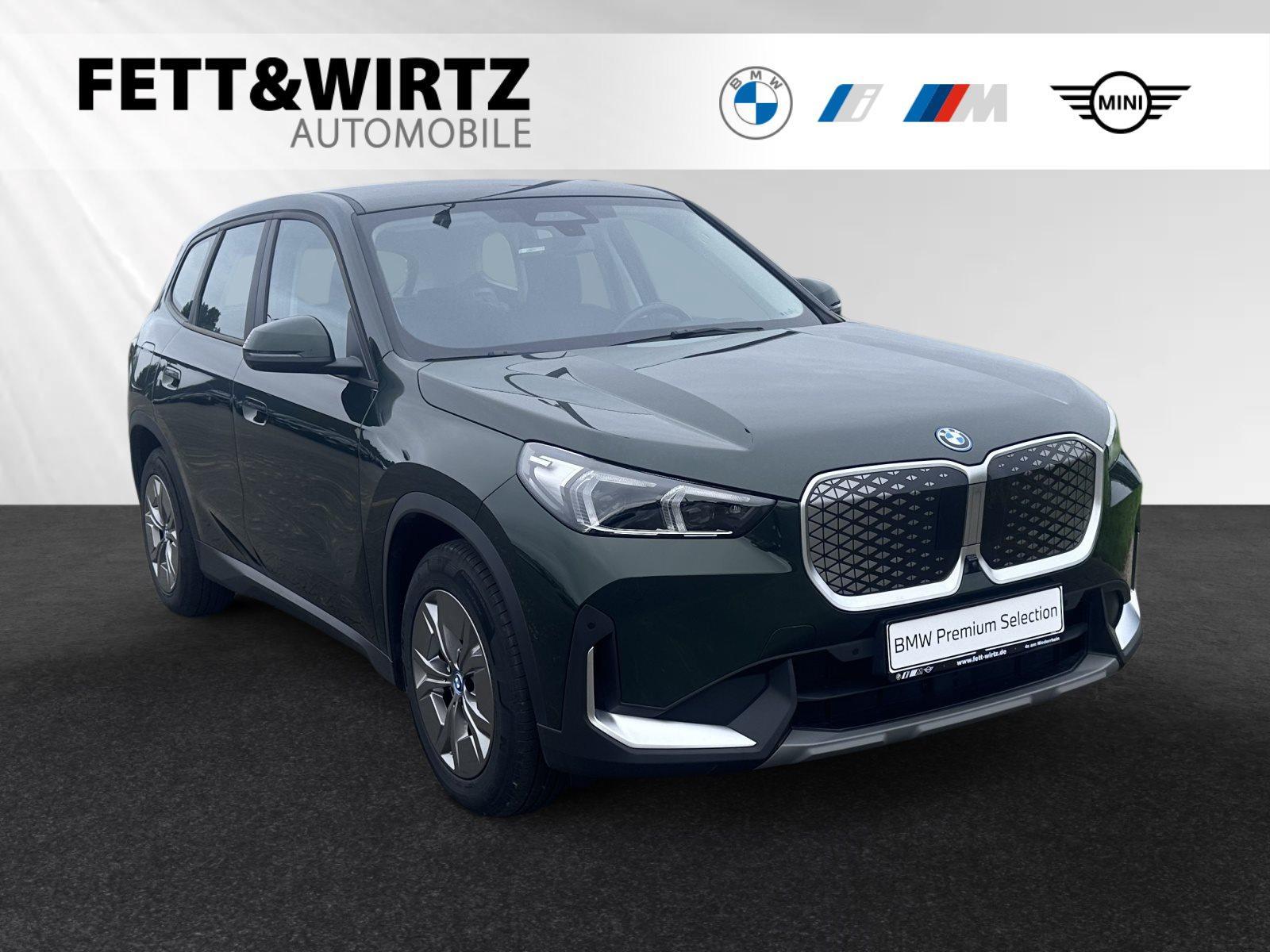 BMW iX1