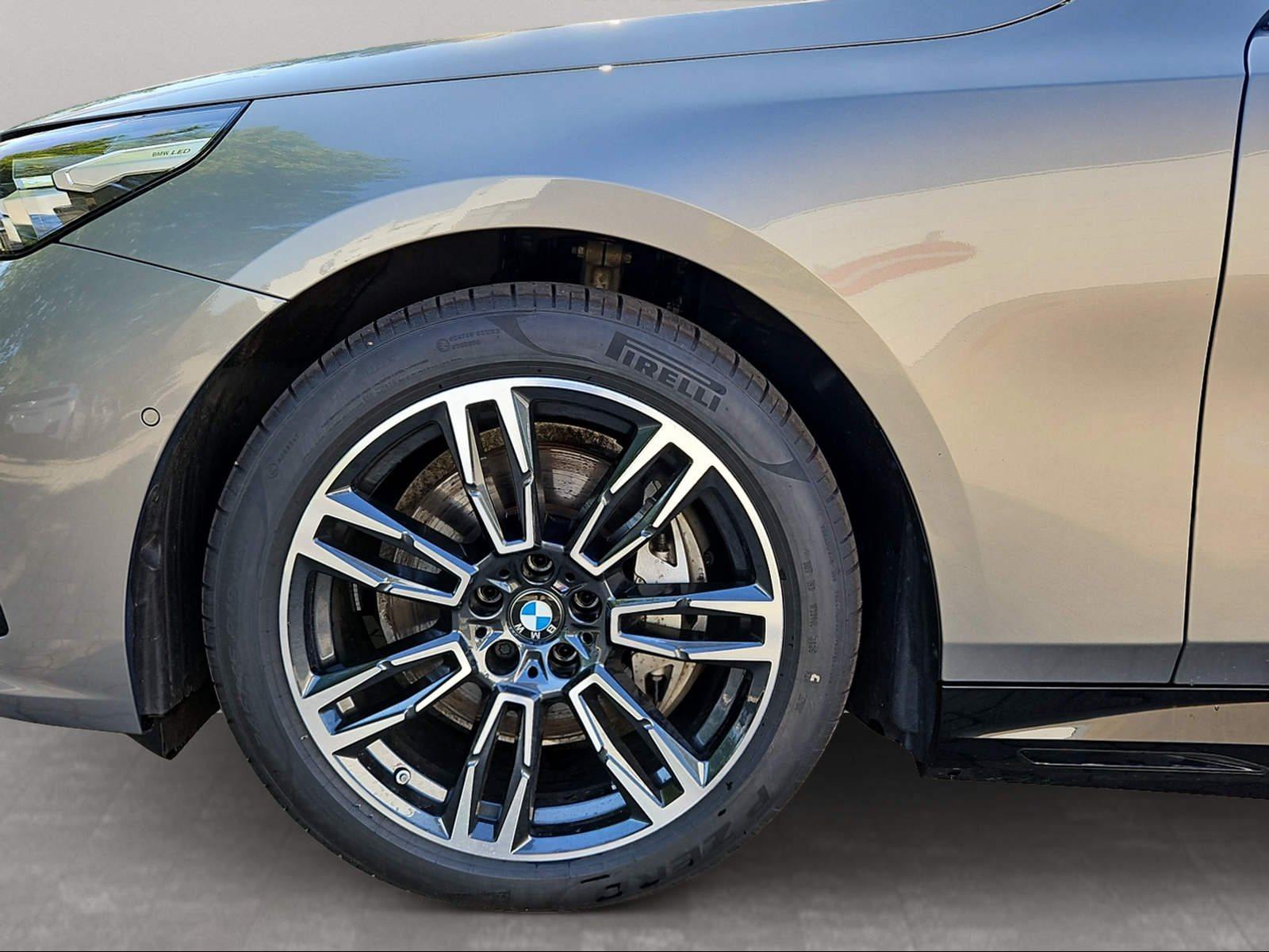 BMW 5er Touring – Bild 10