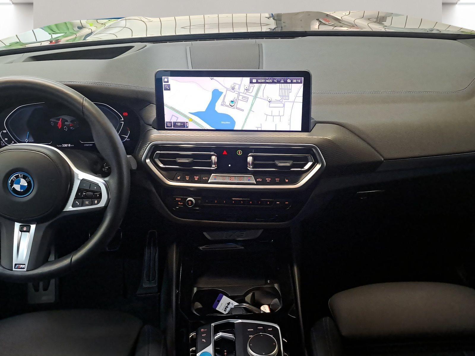 BMW iX3 – Bild 16