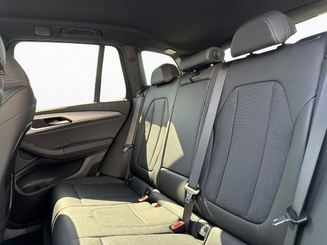 BMW X3 – Bild 11
