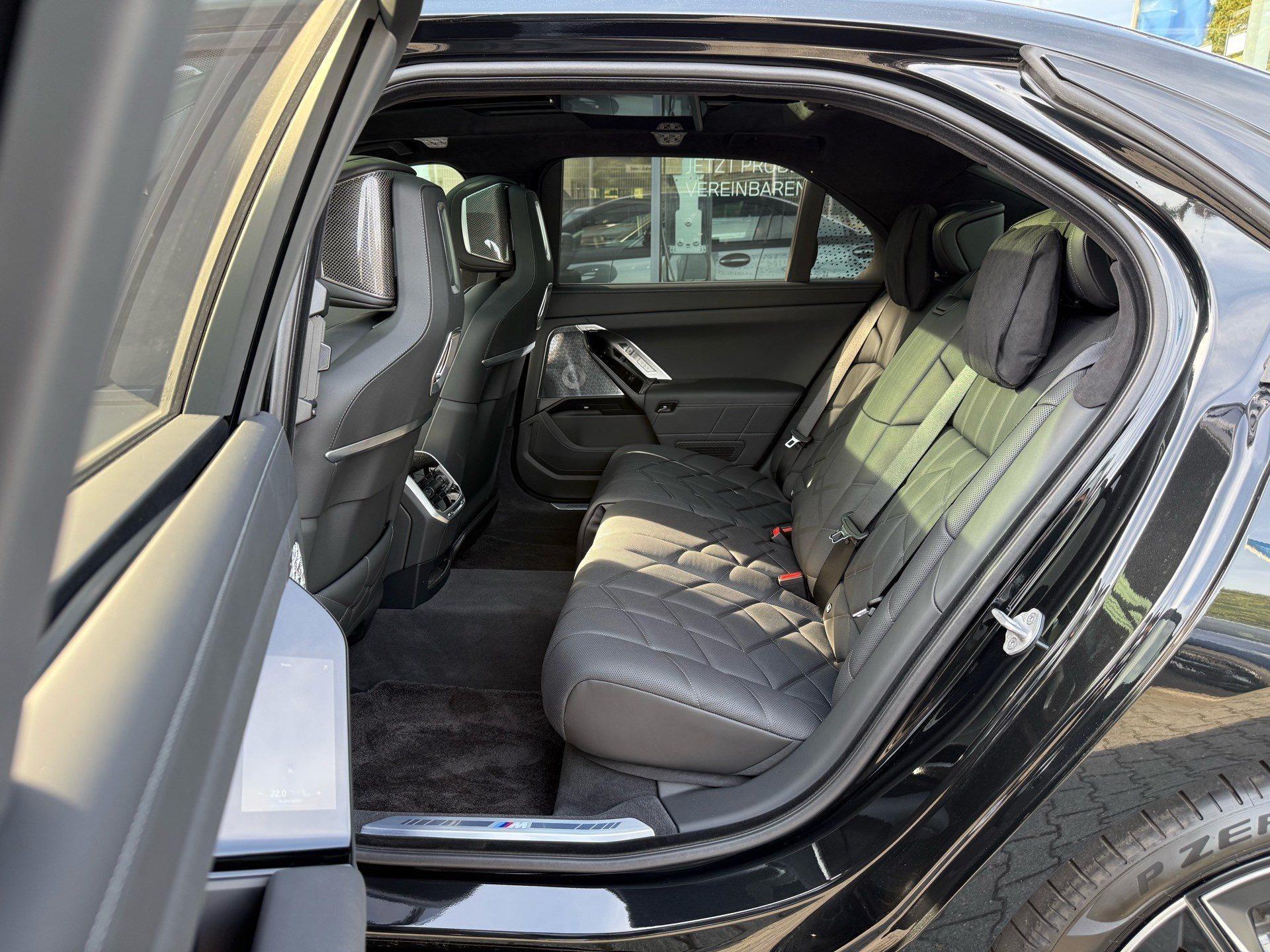 BMW i7 – Bild 25