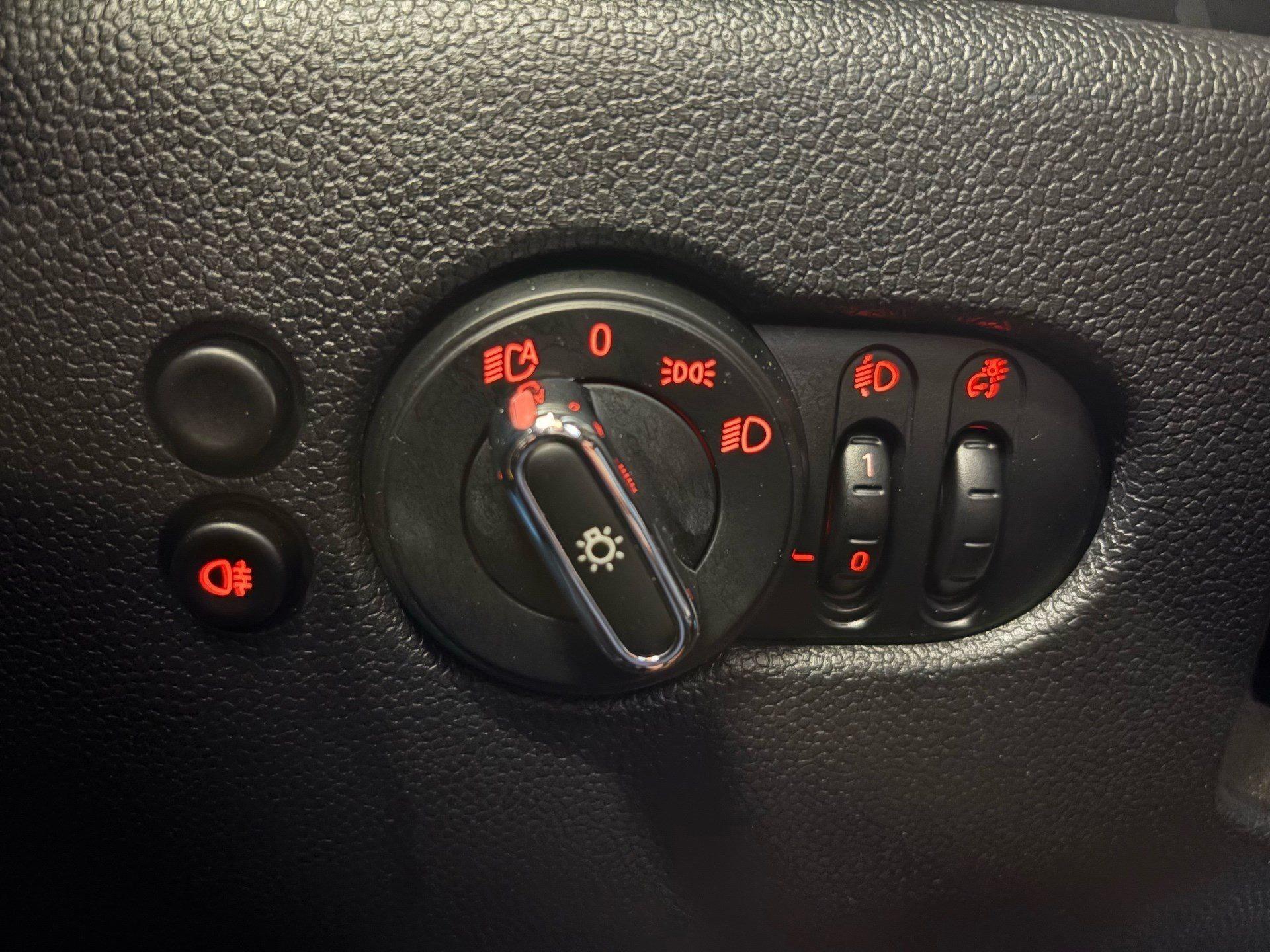 MINI Cooper 3-Türer – Bild 13