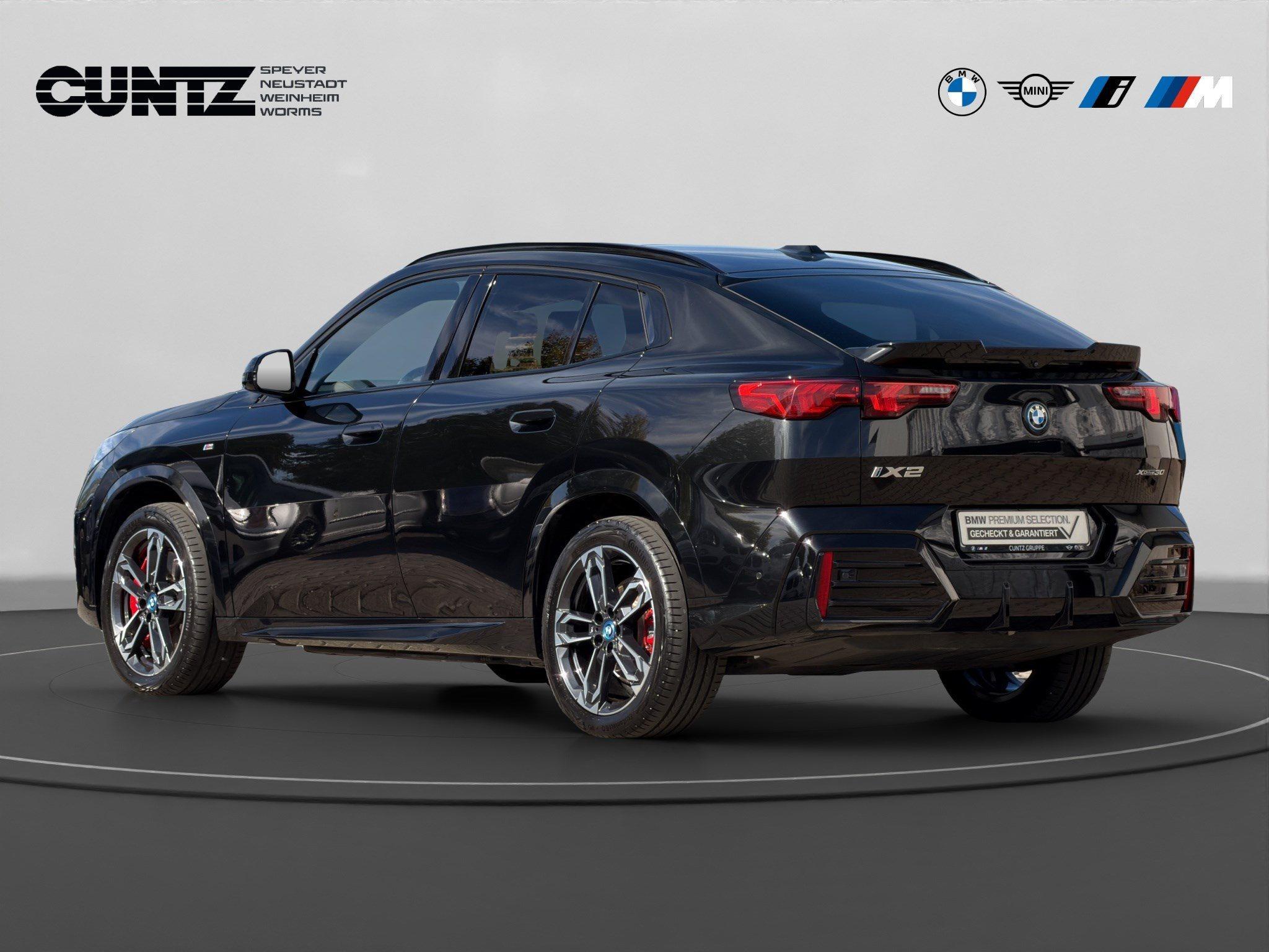 BMW iX2 – Bild 13