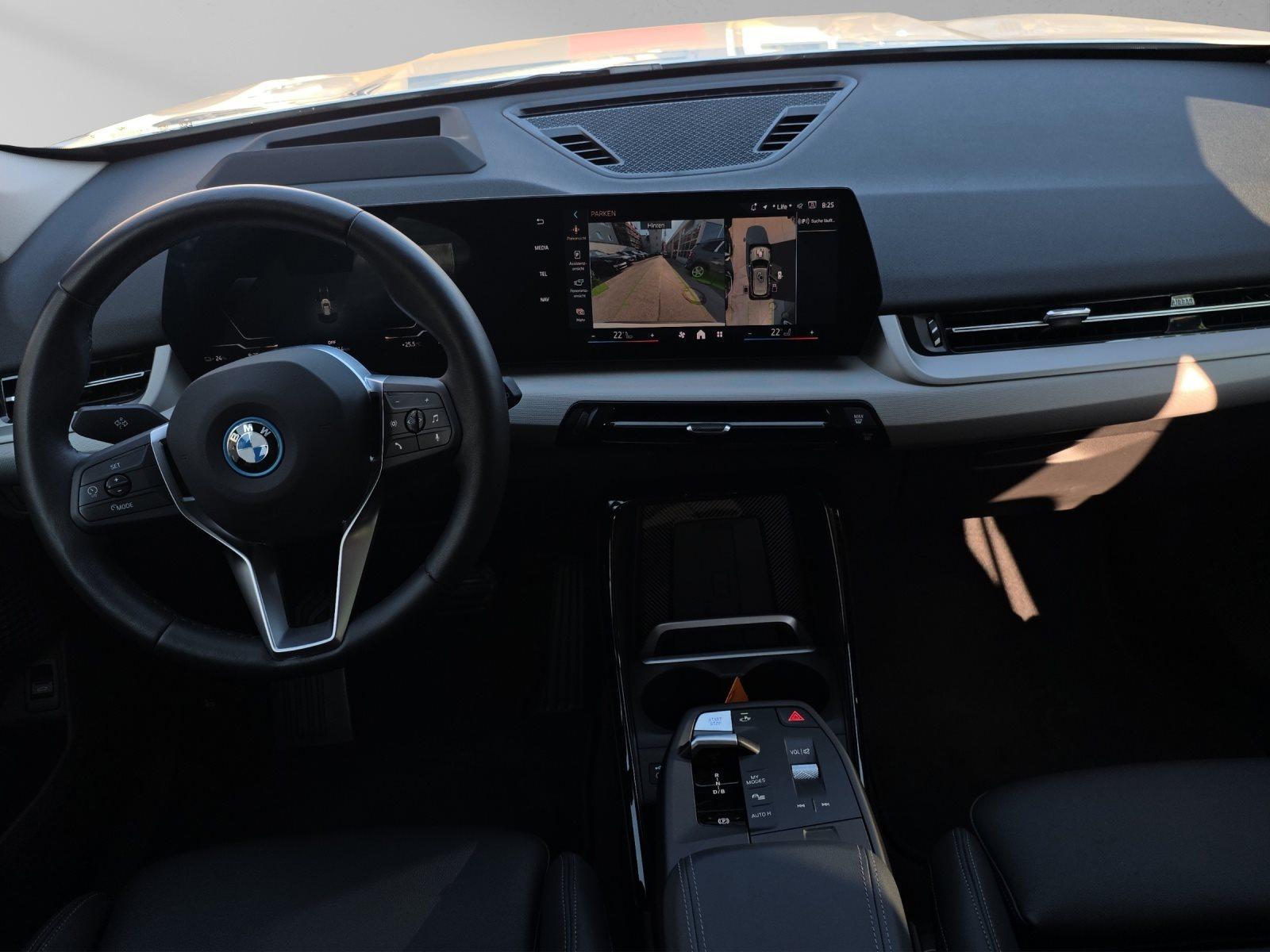 BMW iX1 – Bild 13