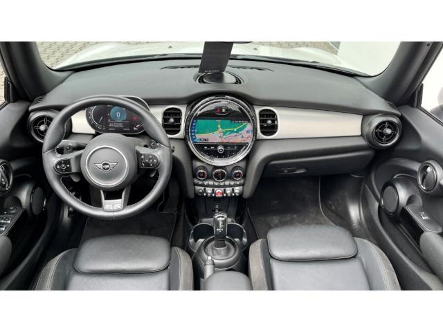 MINI Cabrio
