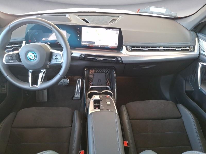 BMW iX1 – Bild 23