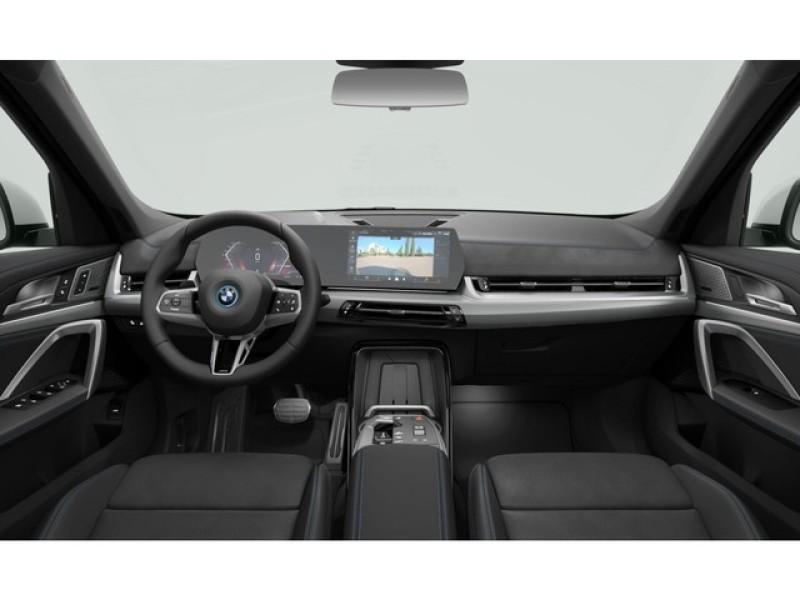 BMW iX1 – Bild 7