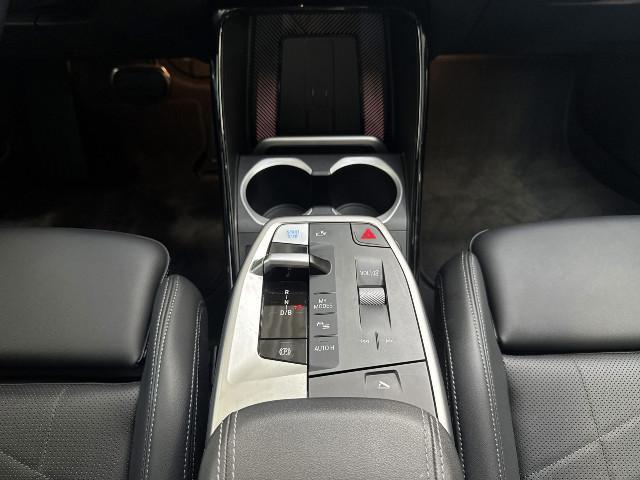 BMW iX1 – Bild 7
