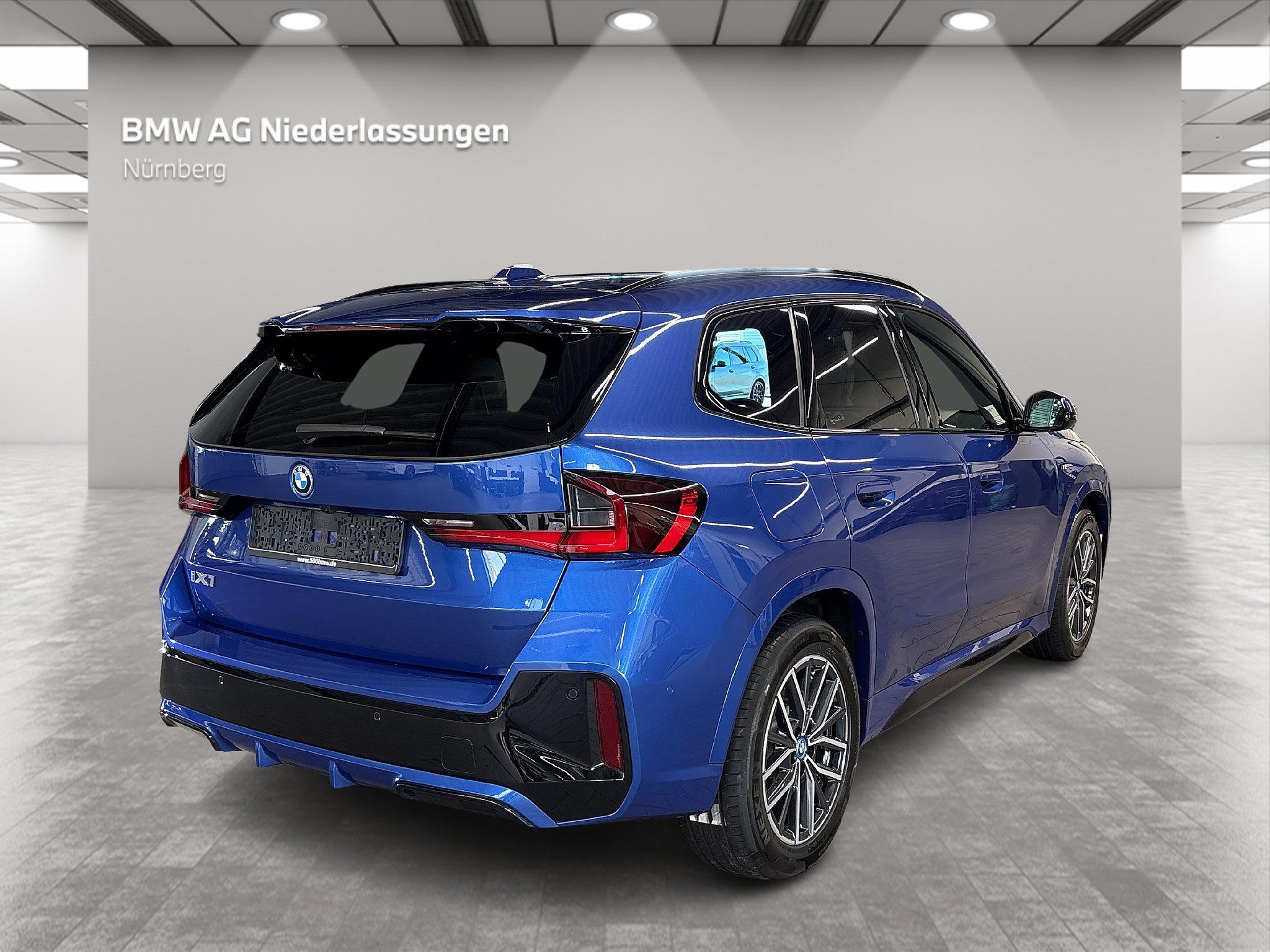 BMW iX1 – Bild 3