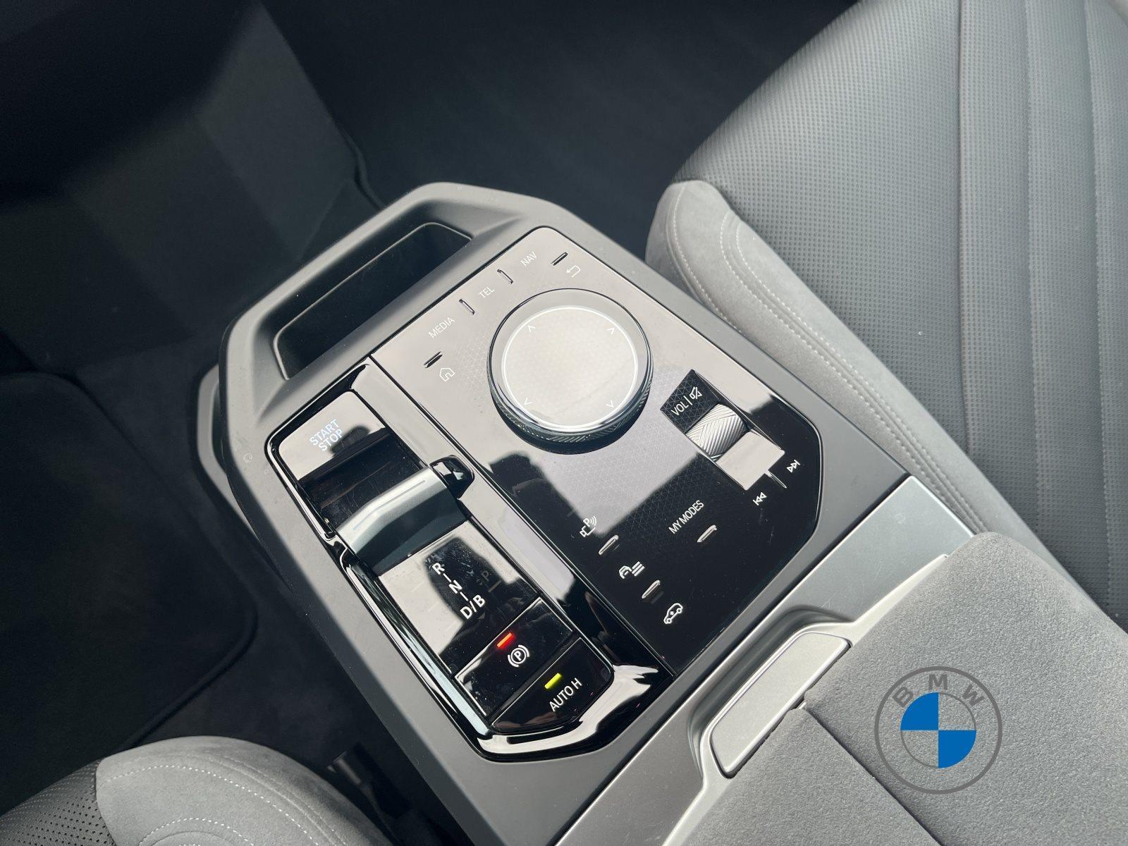 BMW iX – Bild 14