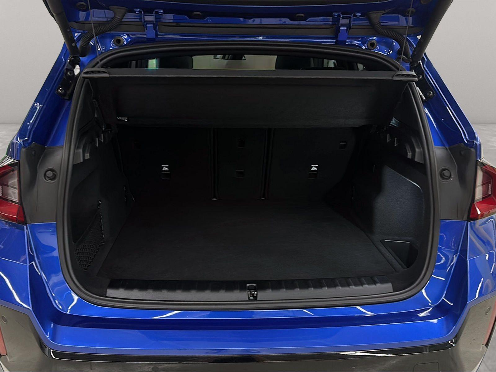BMW iX1 – Bild 8