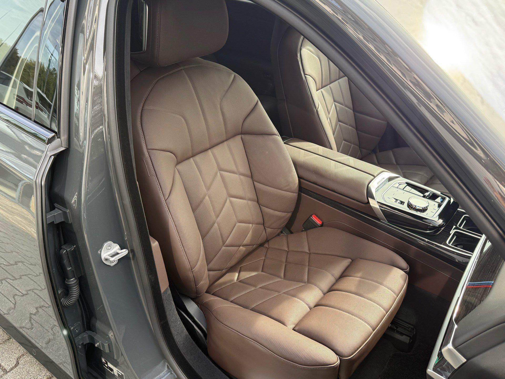 BMW i7 – Bild 20