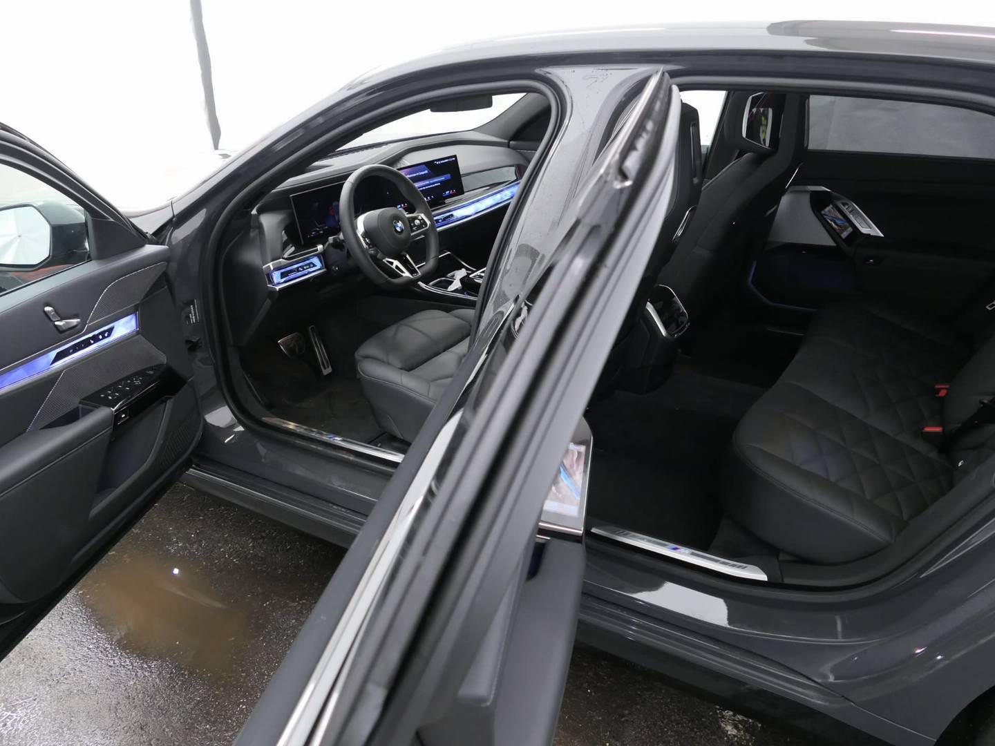 BMW 7er – Bild 17