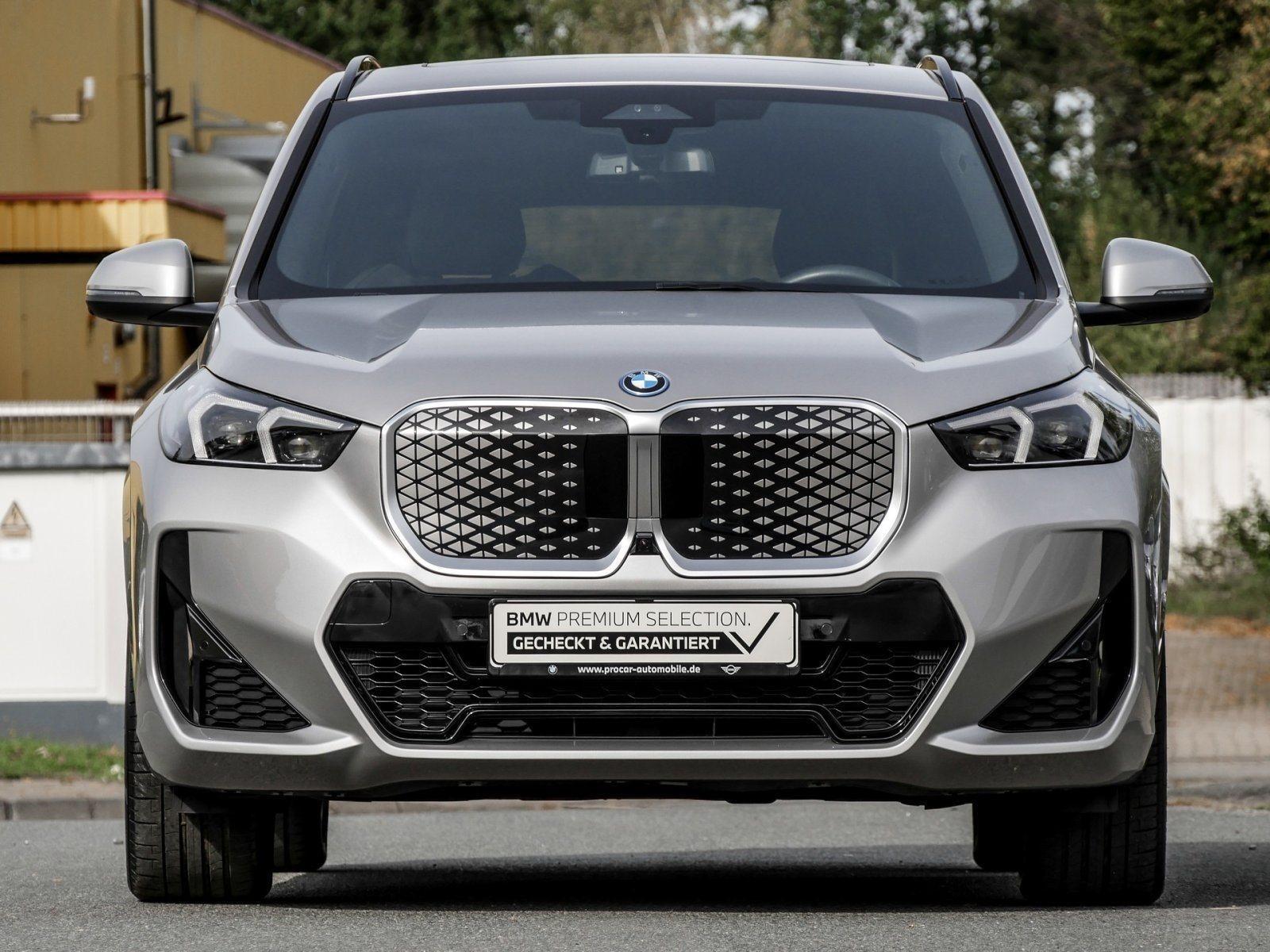 BMW iX1 – Bild 21