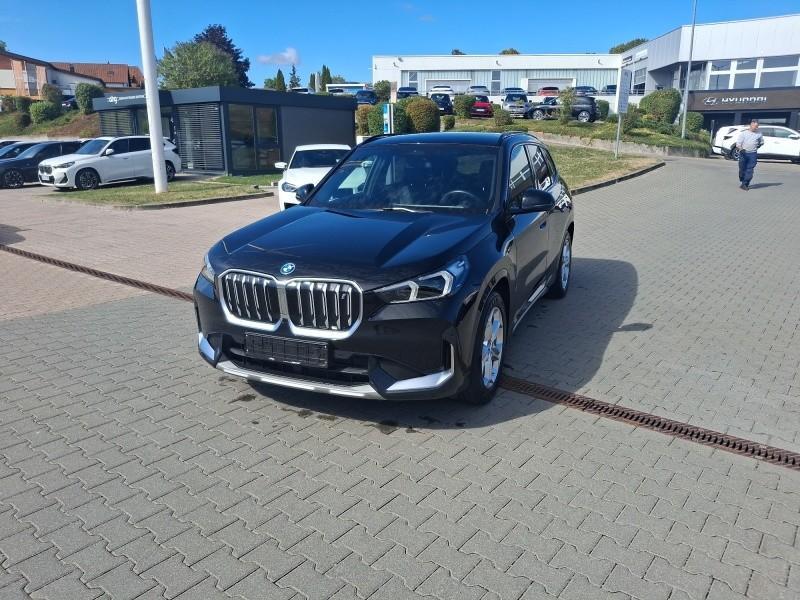 BMW iX1 – Bild 3
