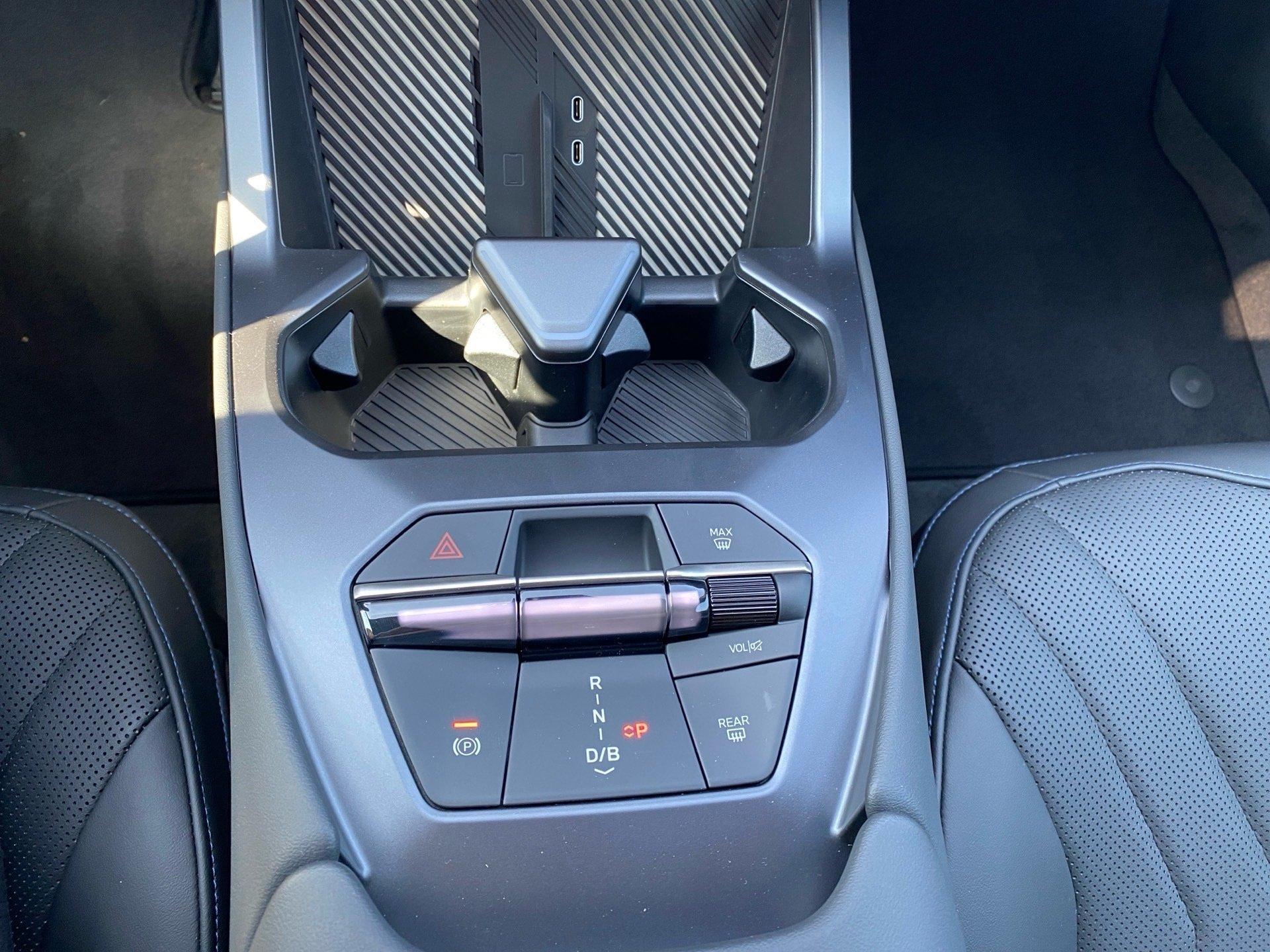BMW iX3 – Bild 9
